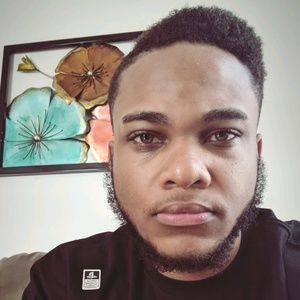 Meet your Posher, Devin